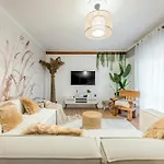 Apartment Premium , Marina , Center , Beachfront *