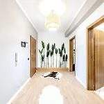 Apartment Premium , Marina , Center , Beachfront *