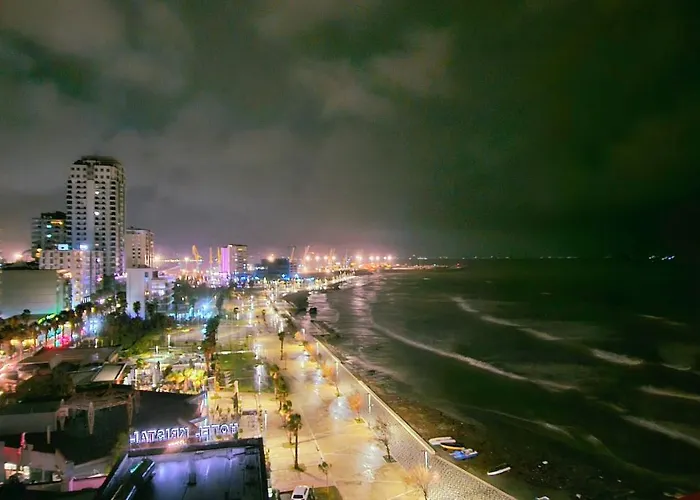 Premium , Marina , Center , Beachfront Apartment *