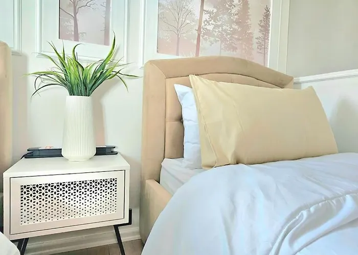 Premium , Marina , Center , Beachfront Apartment