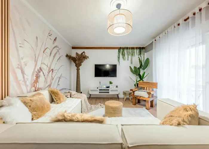 Apartment Premium , Marina , Center , Beachfront *