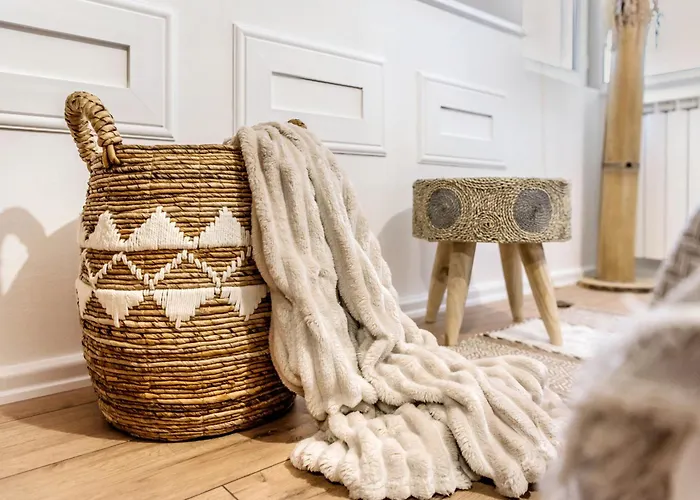 Premium , Marina , Center , Beachfront *