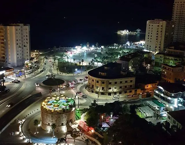Premium , Marina , Center , Beachfront Appartamento Durrës