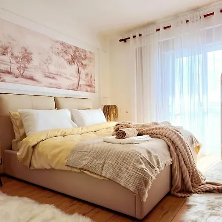 Premium , Marina , Center , Beachfront