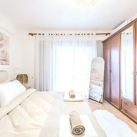 Premium , Marina , Center , Beachfront *