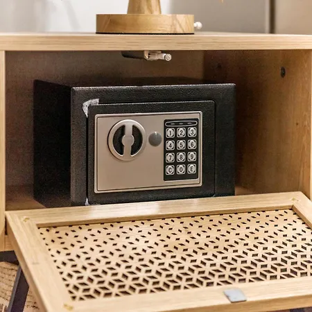 Premium , Marina , Center , Beachfront Appartement *