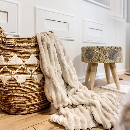 Premium , Marina , Center , Beachfront *