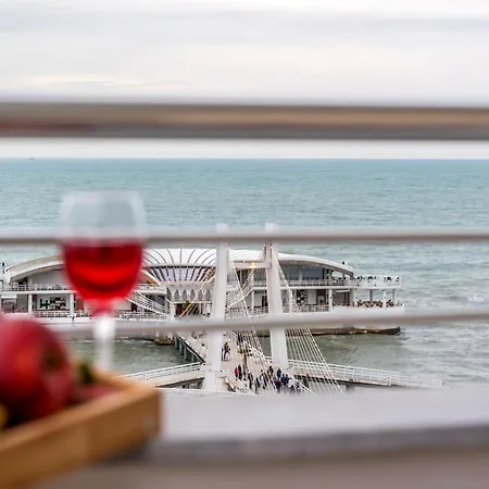 Premium , Marina , Center , Beachfront Appartamento Durrës