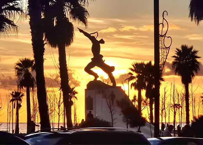 Premium , Marina , Center , Beachfront Appartamento