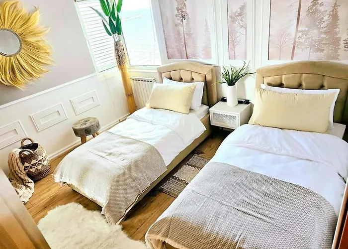 Premium , Marina , Center , Beachfront *